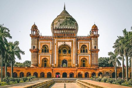 Golden Triangle Tour India: Iconic landmarks of Delhi, Agra, and Jaipur, showcasing the Taj Mahal, Red Fort, and Amer Fort